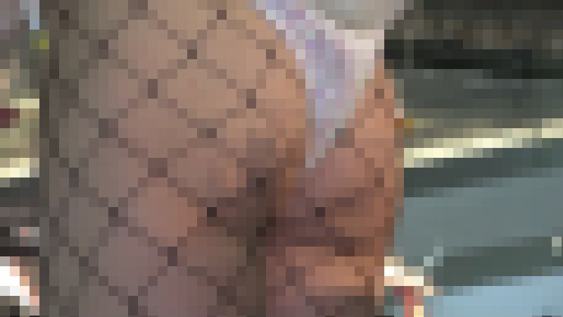 【再販】丸出しvsパンチラお好みのローアングルはどちらですか。 サンプル画像2