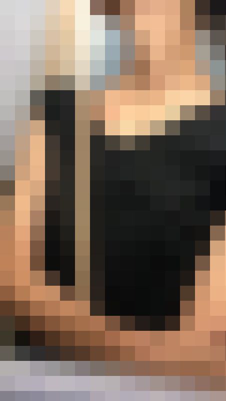 高級猫のようなエロい美魔女至近距離ロックオン！　サンプル画像2