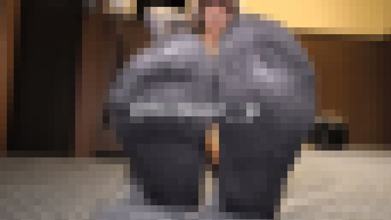 【動画】リピート撮影お姉さんっぽい服装になってた１８才ちゃんのくっさかった黒靴下！黒短パンチラ！素足！ブラ谷間ワキ！　サンプル画像3
