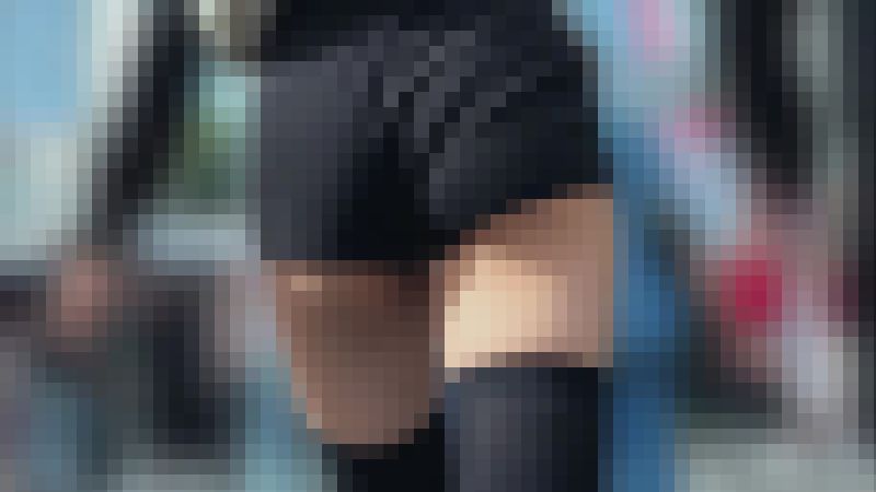 【再販】ニーハイ履いたモデル級のスタイルのギャルの下尻とPラインと美脚(/ω＼)　サンプル画像1