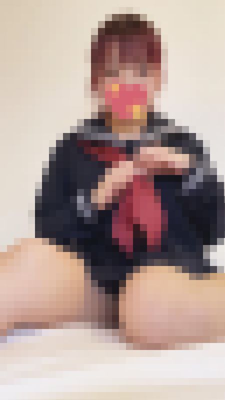 【自撮りで恥じらいイキ】「内○結○」オナニーを自撮りして美乳と絶頂晒す　サンプル画像2