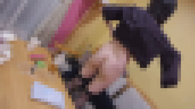 某劇団舞台女性更衣室で着替えシーンを隠し撮りに成功しちゃいました　サンプル画像5