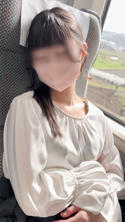【新入社員】電車7!紐パンなのに無防備すぎるからこうなる。休憩中にほどかれおま○こ丸出し! サンプル画像