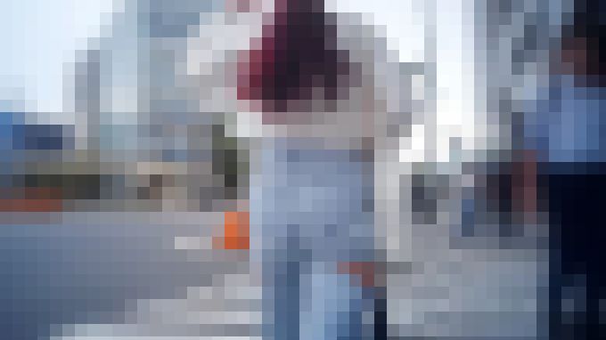 (13名収録)爆エロ超薄ピタピタショーパンのプルンプルン美巨尻美人お姉さんなど サンプル画像5