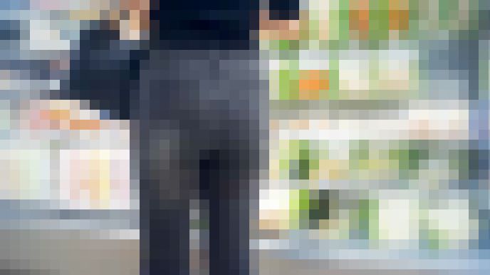 (14名収録)極薄ピタピタTシャツで美巨乳を強調する激カワ女子大生の待ち合わせなど　サンプル画像3