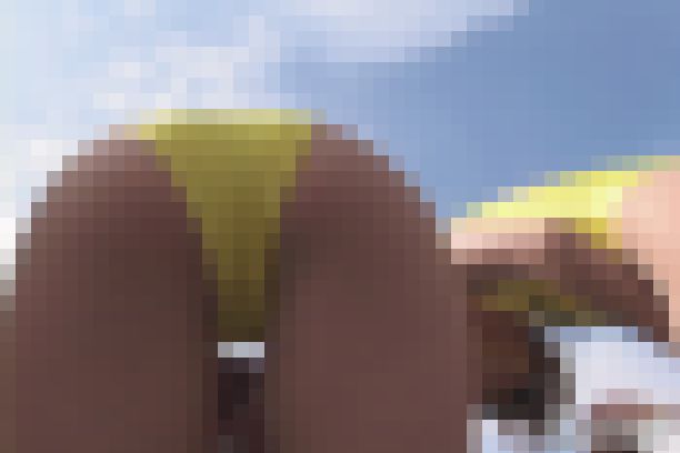 【再販】黄色ハイレグミニワンピ生パンツTバック食い込み!RQvol.44 サンプル画像6