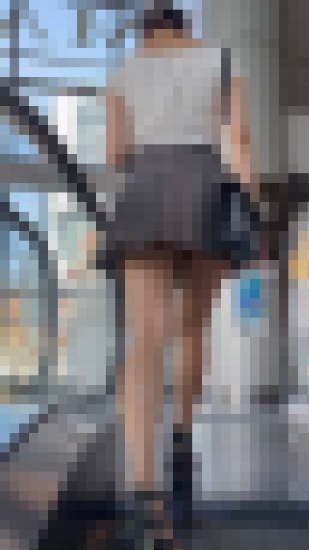 【再販】《４K・高画質》 No.1587「パンティーまであと少し！夏休み中のモデル級JD」　サンプル画像1