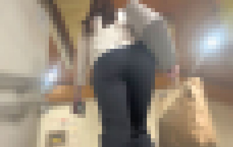 超Sクラス素人OLのスケベ尻を下から堪能！エロケツを階段でパッツンさせながら♂を挑発!　サンプル画像4