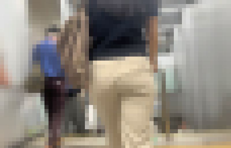 超Sクラス素人OLのスケベ尻を下から堪能！エロケツを階段でパッツンさせながら♂を挑発!　サンプル画像6