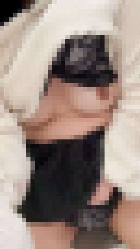 【自撮りオナ】近所の公園の公衆トイレで…?美巨乳JDみつきちゃん(25) サンプル画像6