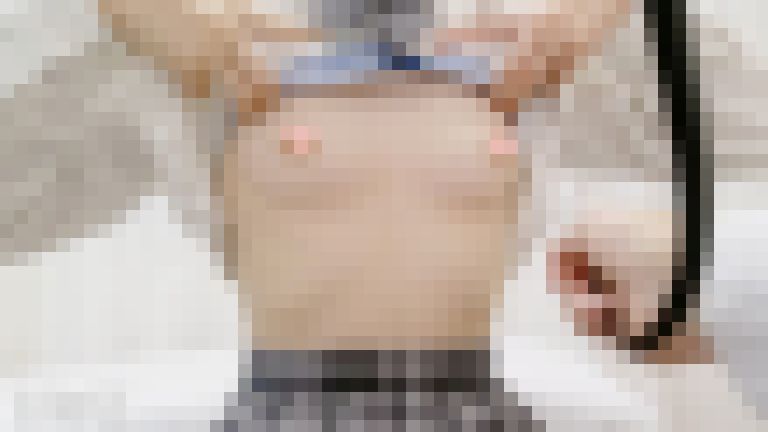 [禁断]診察室28 - 透き通る肌と小さな体格は合法っぽい　サンプル画像5