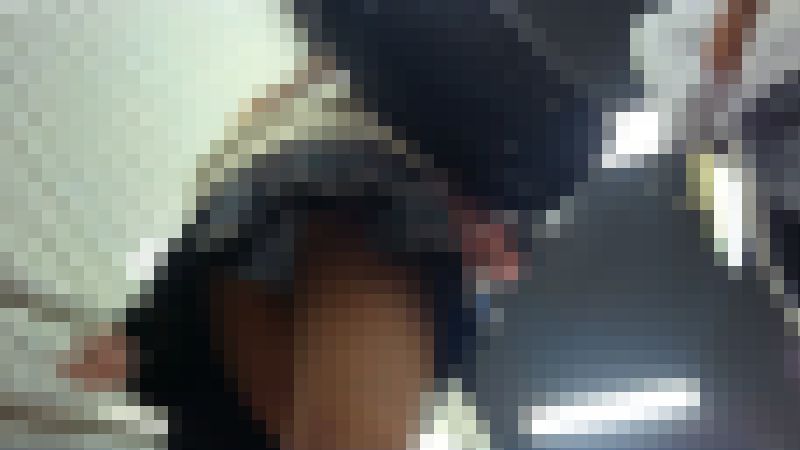 【完全期間限定/第三者バレ】第三者にカメラを押さえ込まれ駅員室へ連行されてしまった日　サンプル画像6