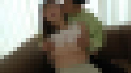 【再販】真面目そうな24歳フラワーコーディネーターが膣奥を激しく突かれて快感に顔を歪める　サンプル画像2