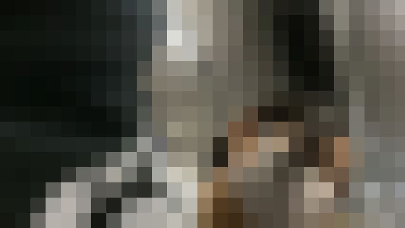 【再販】021白スーツの綺麗なOLお姉さん！　サンプル画像4