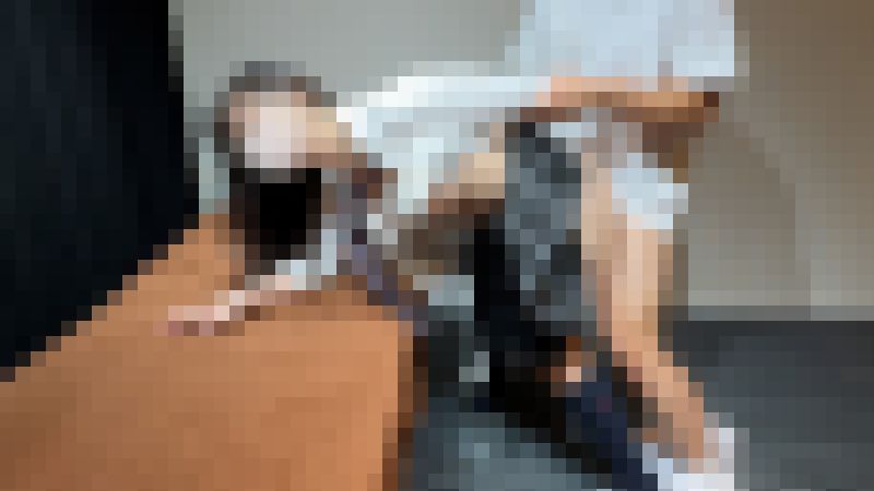 「ゴムしてないのに」生挿入にテンパる制服ギャル 施術後の帰り際に引き止め乳首攻め絶頂！正常位で波打ち揺れる巨乳＆巨尻バック　サンプル画像6