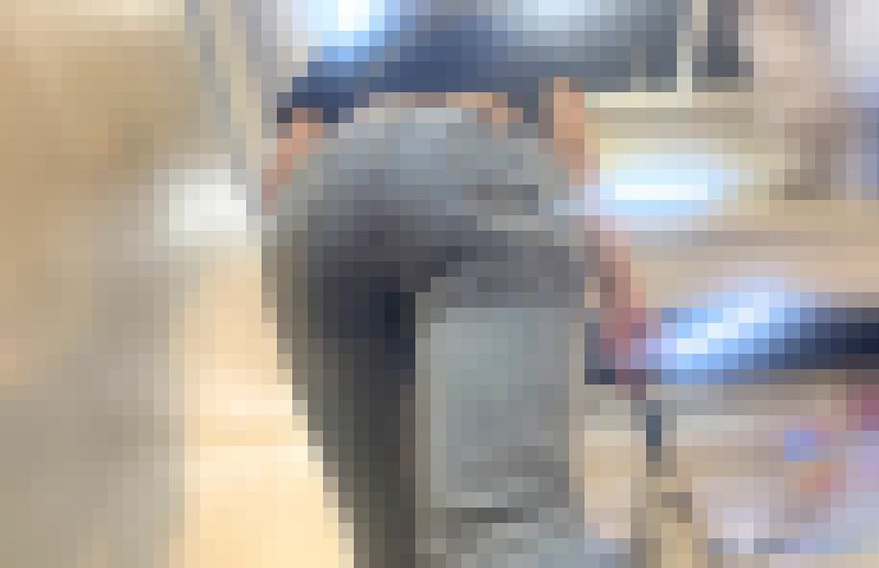 極上のスケベ美巨尻が降臨!超高身長エロボディとデニムから極上尻を突き出しパンチラで男を誘惑! サンプル画像2