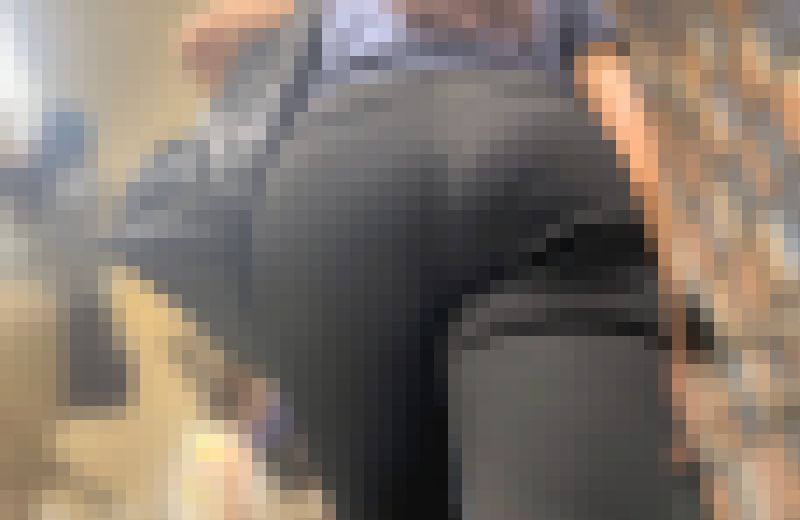 超上玉素人OLのエロ尻を堪能!ガチパッツンする自慢の美巨尻をムニュらせてパンティラインで♂を挑発! サンプル画像