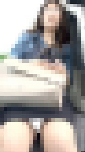 【再販】(電車対面)(顔出)ロングヘアがキレイな端正なお顔立ちの美人OLお姉さんの休日のワンシーン…下からのぞき込んでみました… サンプル画像