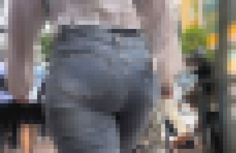 超Sクラスのパッツン美巨尻を堪能！デニム越しにパツパツな極上尻をムニュらせ横顔や美ボディで♂を挑発!　サンプル画像5