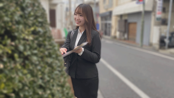 【再販】街中で見かけた生保レディを粘着つけまといパンチラ盗撮 サンプル画像