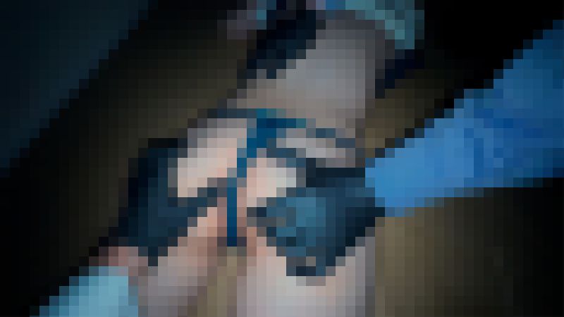 【File.08】路上放置の爆乳ギャル ダンボール密室で爆乳爆揺れWピストン&Tバック尻に大量ぶっかけ サンプル画像4