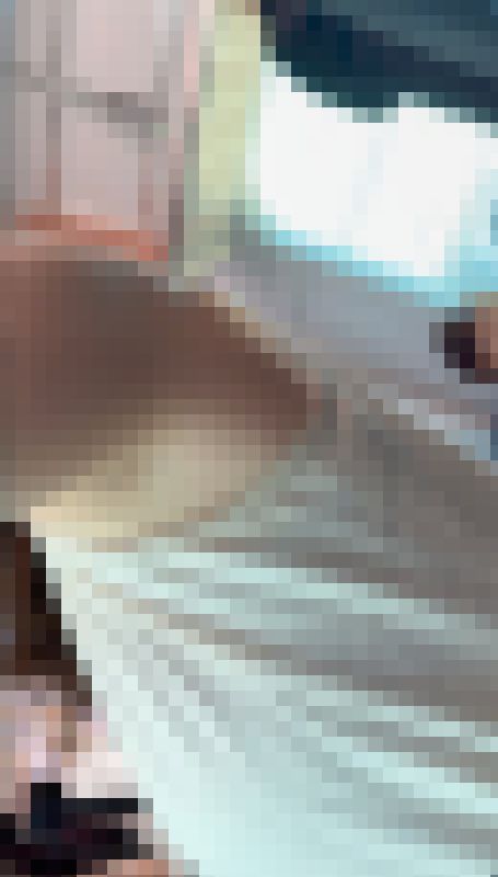 【再販】電車で遭遇した30代OLお姉さん・タンクトップでわき全開＆ブラ紐チラリ　サンプル画像3
