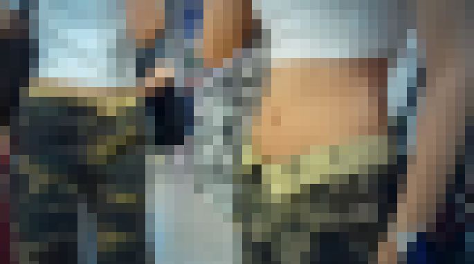 (9名収録)ピタピタTシャツを着た清楚系美人お姉さんの待ち合わせ中の膨らみなど　サンプル画像6