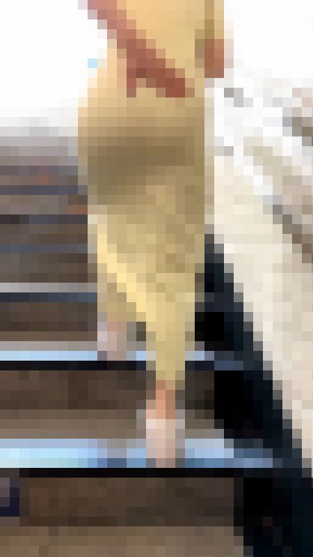 【再販】No.1605「爆セレブ美女！良アングル階段シーンで突き出す美巨尻」　サンプル画像2