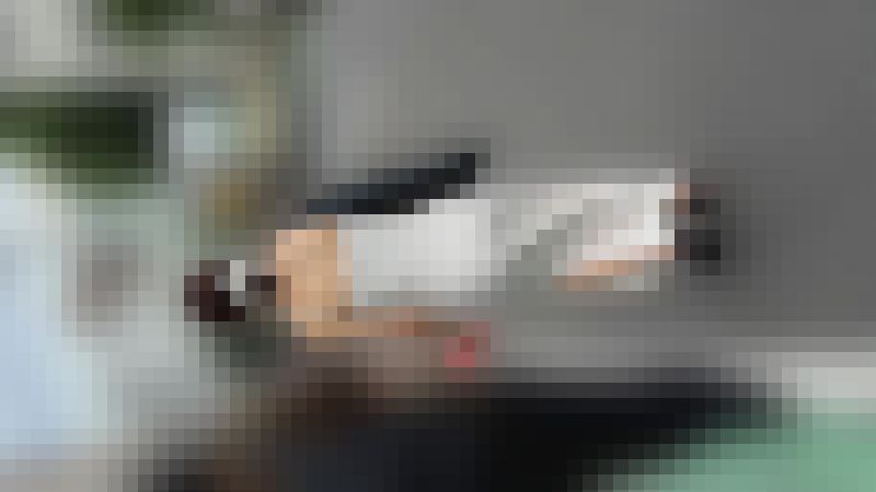 【再販】白いサテンのスカートは高確率でパンティー透けます(/ω＼)　サンプル画像3