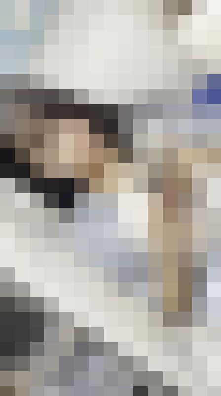 街の風景３９　清楚で自然体な服装なのに目立ちすぎる美顔とおっきな巨乳に勃起が荒れ狂いそうで天国?　サンプル画像3