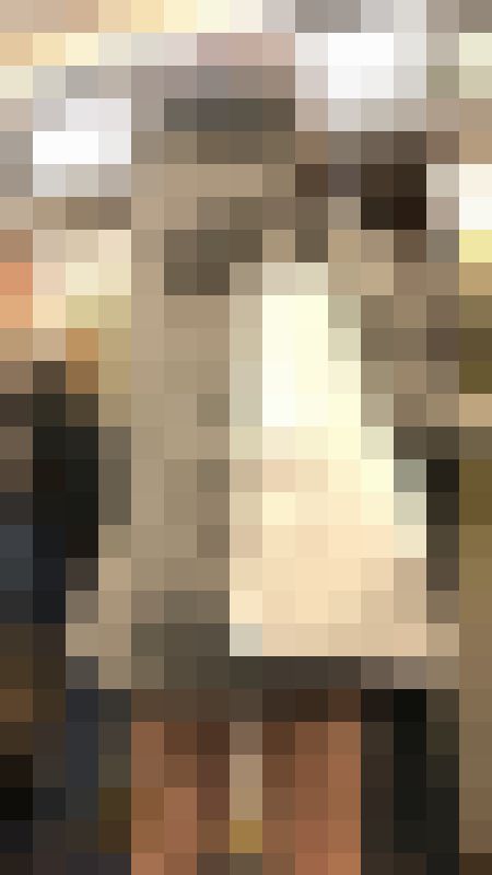 【後ろからの眺め31】ムチムチボディのミニスカJDを背後から観察! サンプル画像3