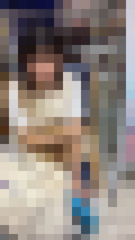 【推定B~Cカップ5】目元と唇に存在感のある面長の可愛い顔!彼氏がいる前で、おっぱいの膨らみを撮影させてもらいます! サンプル画像3