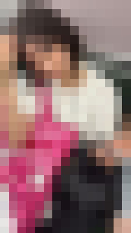 【おっぱいの膨らみ対決5】汗で濡れた前髪が可愛い子と目が特徴的なリス顔の子！二人組のおっぱいの膨らみを撮影！　サンプル画像4