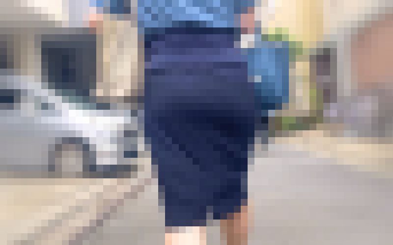 素人OLのイヤらしい巨尻を堪能!お触り寸前の肉厚なデカ尻をパッツンさせて♂をたぶらかす! サンプル画像6