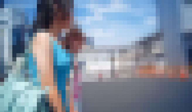 水色タンクがはち切れそうなほど発育し過ぎた美爆乳の激カワ女子大生など　サンプル画像2