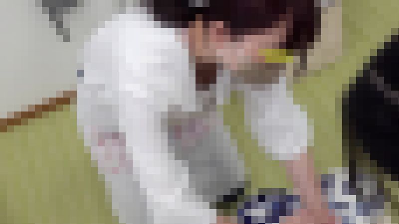 ＃84【陶芸中の胸チラ】バイトに来てくれた巨乳人妻のB地区披露！巨乳生徒さんの谷間！　２名収録　サンプル画像3