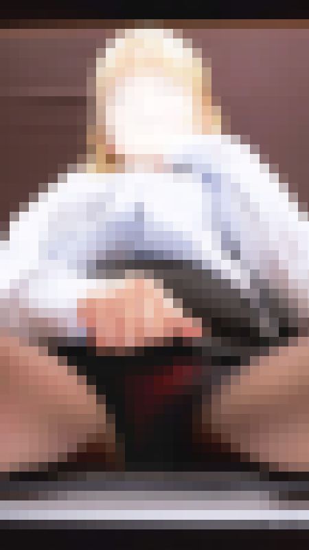 「こういうのが好きなんですか??」面接百戦錬磨の金髪OL お守りは赤パンティ サンプル画像5