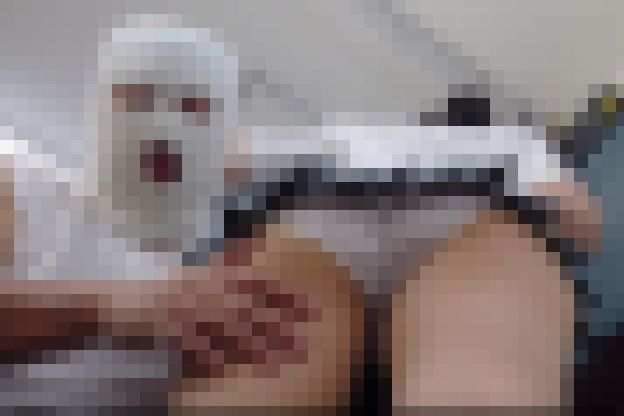 真下から覗いた絶景　みっちゃん 美人お姉さまの色気満載　サンプル画像4
