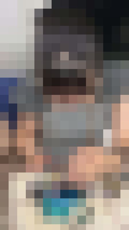 【推定C~Dカップ5】ブラ紐見えてる！黒リボンが似合うガーリー女子のおっぱいの膨らみ撮影！　サンプル画像3