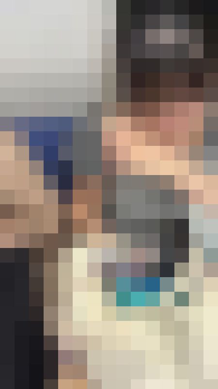 【推定C~Dカップ5】ブラ紐見えてる！黒リボンが似合うガーリー女子のおっぱいの膨らみ撮影！　サンプル画像4