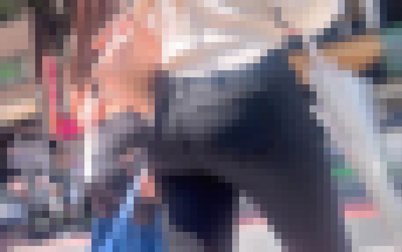 超SクラスのWスケベ尻たちを堪能!ムニュつくエロ尻を2人で見せつけパンティラインで男を挑発! サンプル画像6