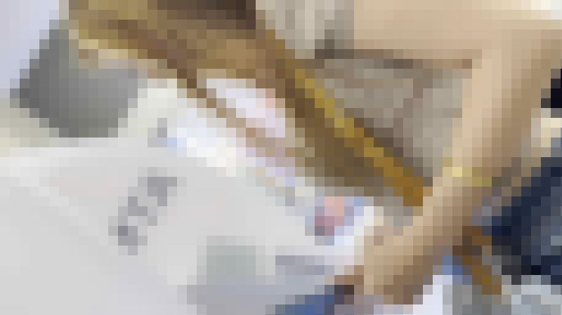 街の風景44(短編シリーズ)突き出したお乳の魅力で心もちんぽも突き出しそうなエッチな身体の一瞬の輝き? サンプル画像1