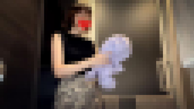 【脱衣所着替え】超美巨乳人妻の脱衣所着替え　サンプル画像2