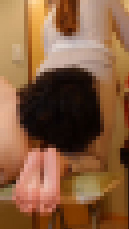 尻でヌく。パツパツ着衣巨尻にぶちまけ①　ギャル系受付嬢25歳のデカ尻　サンプル画像5