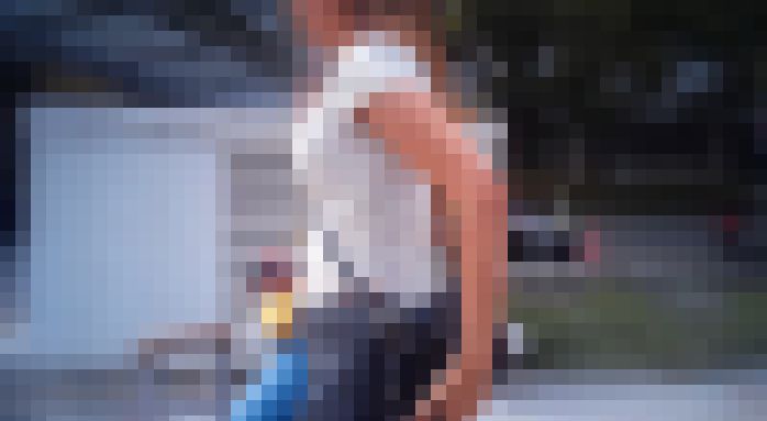 ドエロ美爆乳ギャルのパイスラで食い込む膨らみなど　サンプル画像1