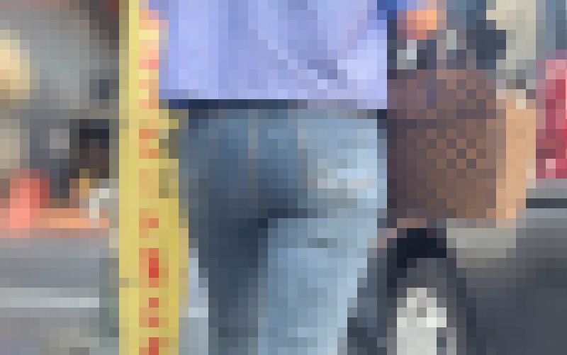 【再販】奥様たちのイヤらしいエロ尻を堪能!自慢のスケベ尻をムニュらせてパンティラインで男を誘惑! サンプル画像4