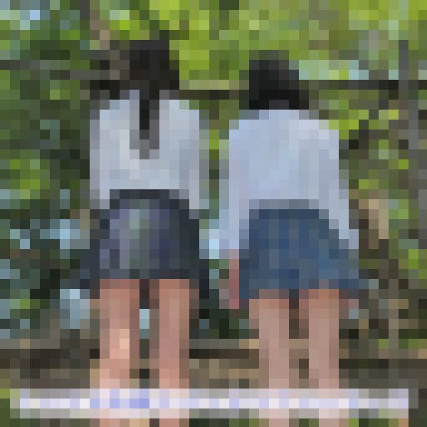 ミニスカ制服2人でパンチラアスレチック 写真 サンプル画像1