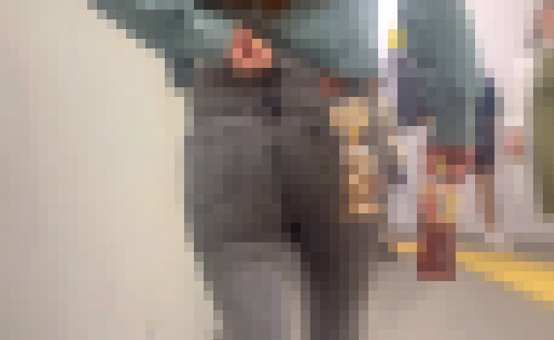 超上玉スキニーデニム美尻を下から堪能！ガチパッツンするエロケツを食い込ませパンティラインで♂を誘惑!　サンプル画像3