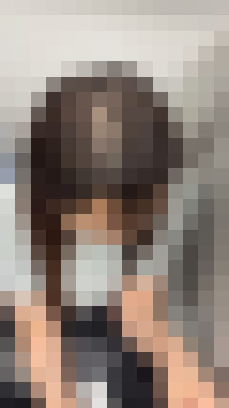 【推定B~Cカップ13】目の下のほくろが可愛い！可愛さと格好よさを併せ持つ顔立ちOLの胸の膨らみ観察！　サンプル画像2