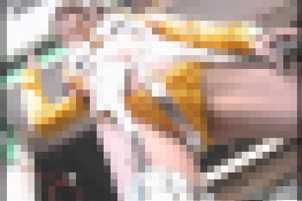 【再販】黄色ビキニギャルハミ毛!陰毛!ミニスカ股間丸出し!RQvol.50 サンプル画像